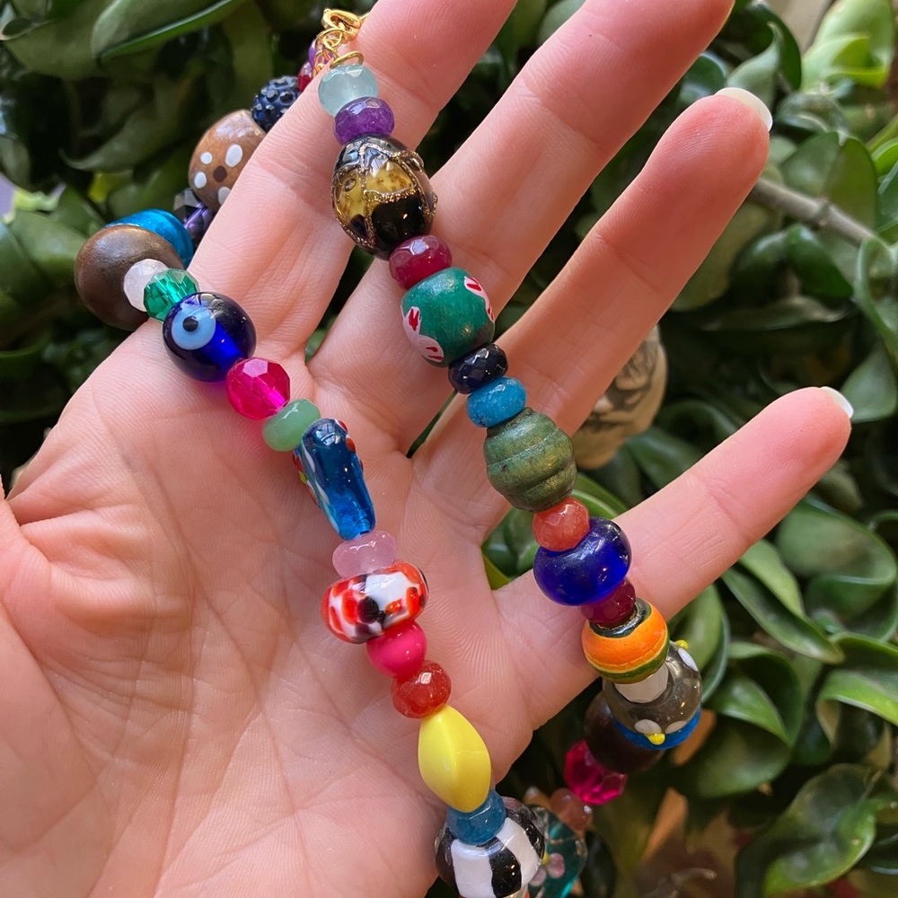 NATURAL LIFE Bohemian Summer Chunky Multicolored Beaded Necklace - Picture 4 of 5